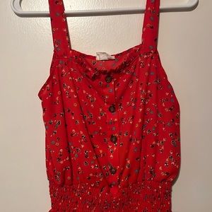 Red summer tank with buttons
